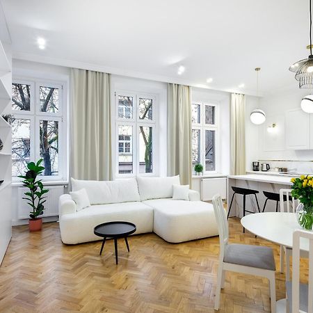 Tyzenhauz Apartments Krowoderska Street Krakow Dış mekan fotoğraf
