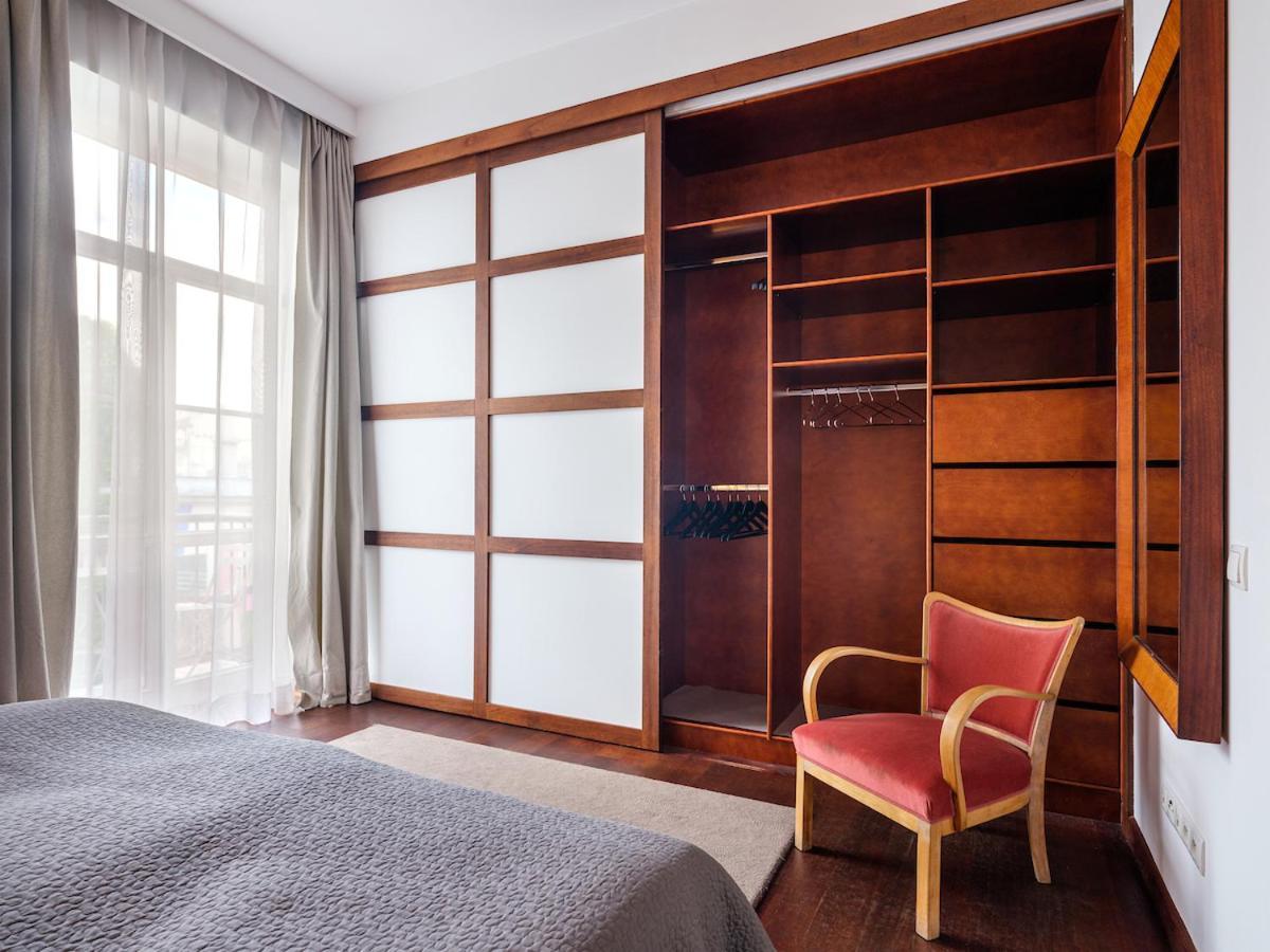 Tyzenhauz Apartments Krowoderska Street Krakow Dış mekan fotoğraf