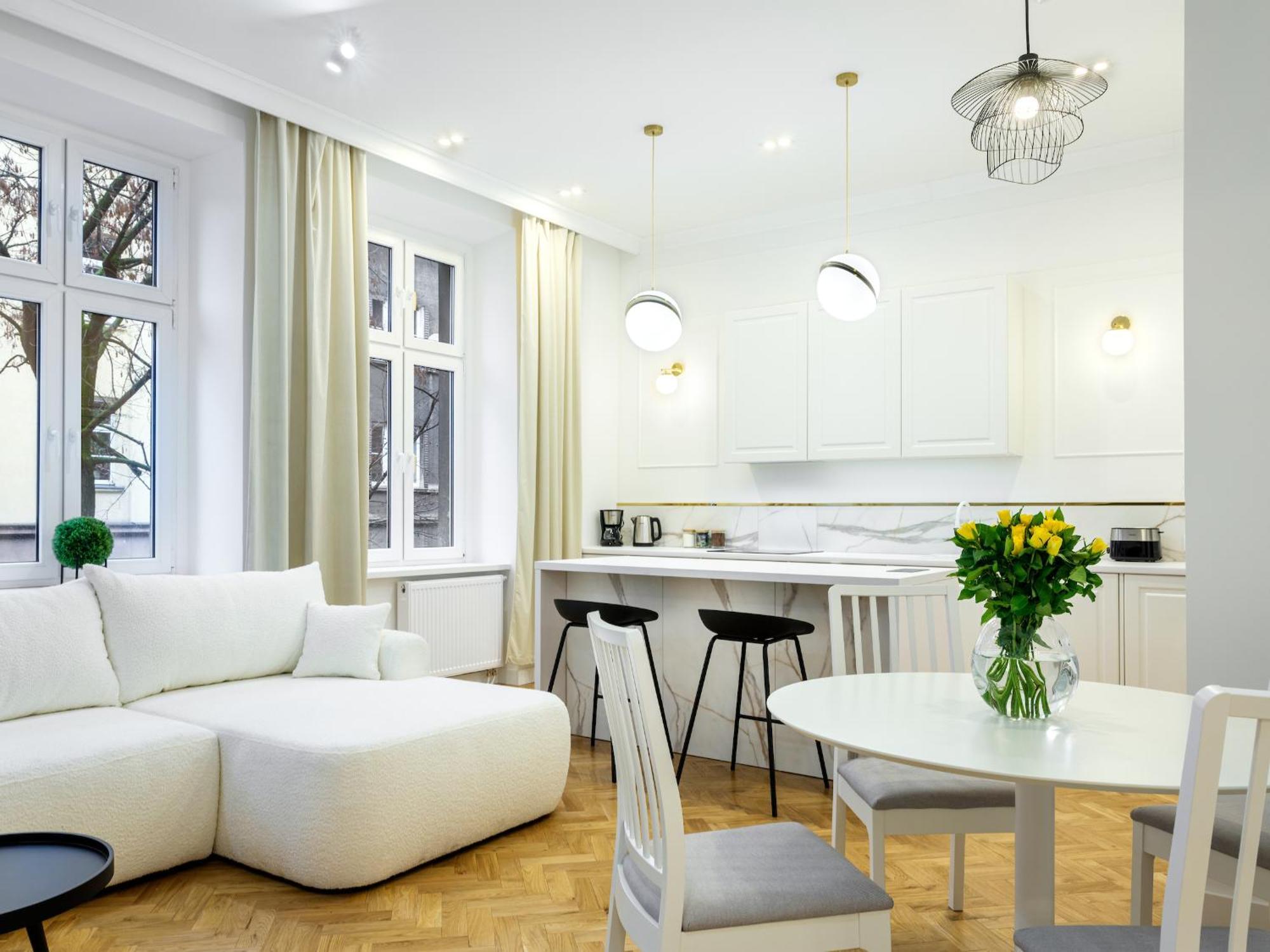 Tyzenhauz Apartments Krowoderska Street Krakow Dış mekan fotoğraf