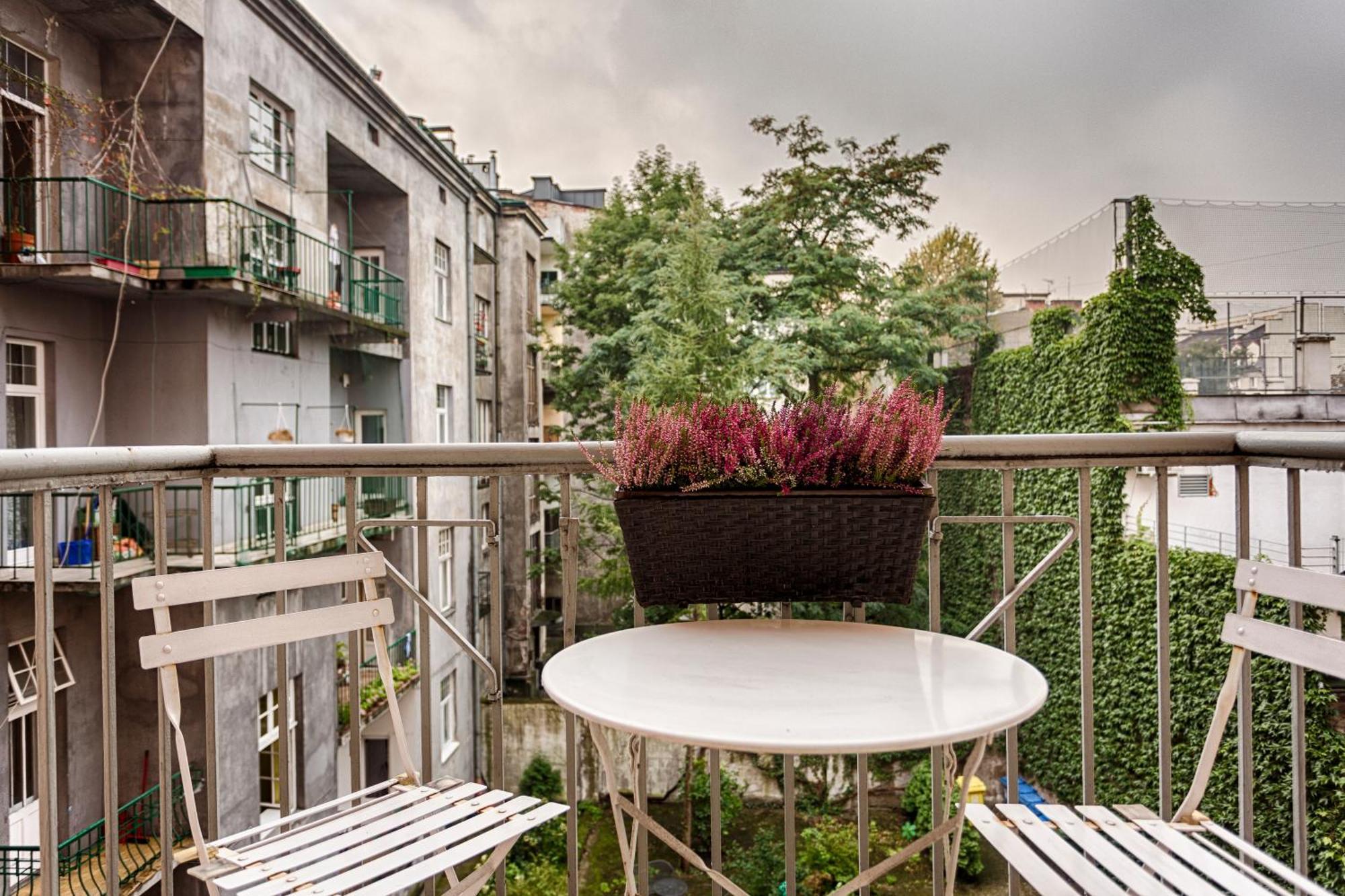 Tyzenhauz Apartments Krowoderska Street Krakow Dış mekan fotoğraf